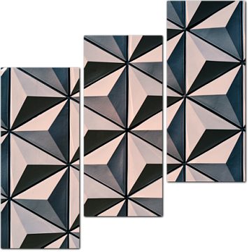 Стена с треугольным рельефом