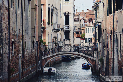 Фотообои Улочка старой Венеции