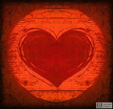 Красное сердце нарисованное от руки