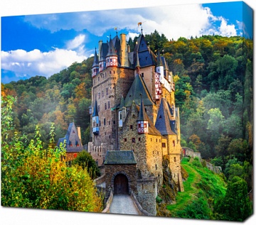 Грандиозный замок Эльц в Германии