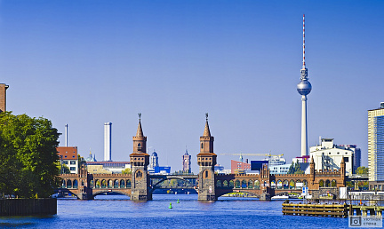 Фотообои Берлин. Вид на мост