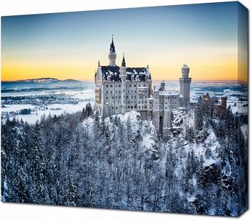 Заснеженный замок в Германии