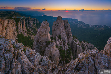 Фотообои Панорама гор Ай-Петри