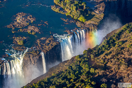 Фотообои Радужный водопад Виктория