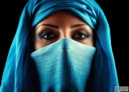 Портрет арабской женщины