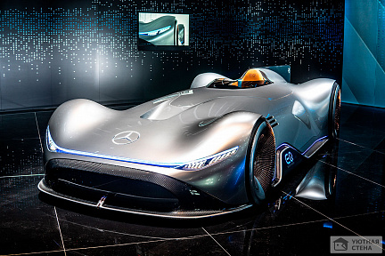 Mercedes-Benz концепт-кар с футуристическим дизайном
