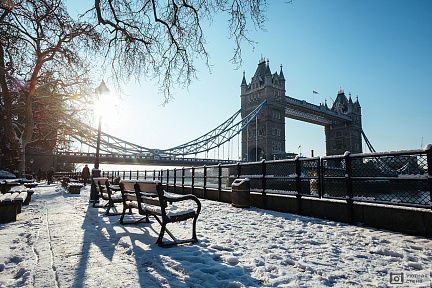 Фотообои Зимняя набережная в Лондоне