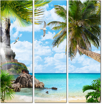 Дикий пляж с пальмами и лазурным морем