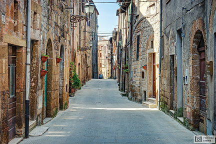 Улочка в старом европейском городке