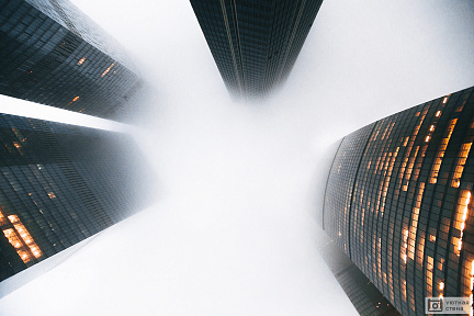 Фотообои Небоскребы Москва-Сити в тумане