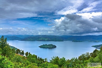 Озеро Тоба в Индонезии