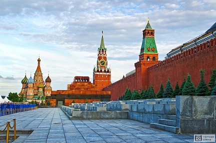 Спасская Башня Московского Кремля на Красной площади. Москва