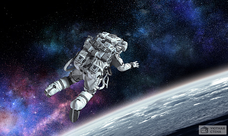 Космонавт в невесомости
