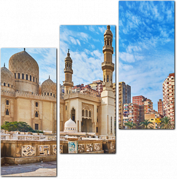 Площадь у мечети Абу Эль-Аббаса в Египте