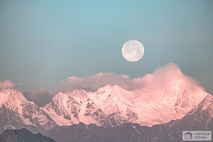 Фотообои Восход луны в горах