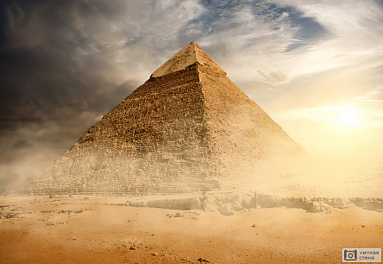 Фотообои Пирамида в песках