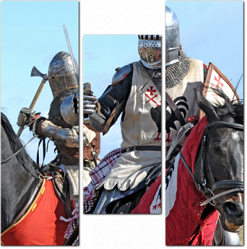 Рыцари в средневековых доспехах