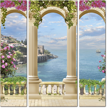 Терраса и колонны с видом на море
