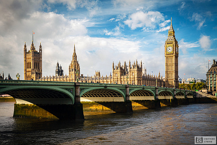 Фотообои Вид на мост и Лондонский Тауэр