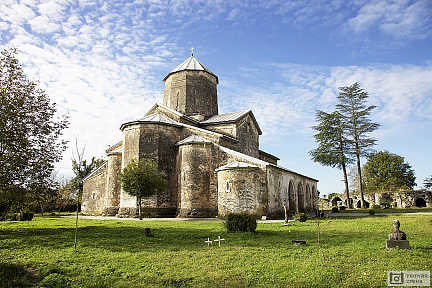 Старинный монастырь, Грузия