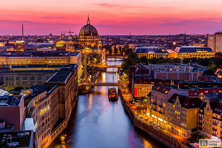 Фотообои Очаровательный закат в Берлине