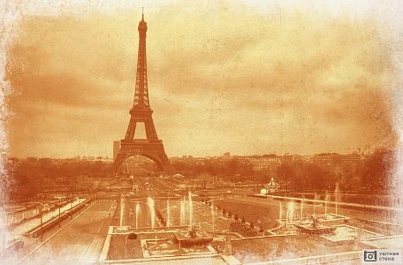 Старинное фото с Эйфелевой башней.  Париж. Франция