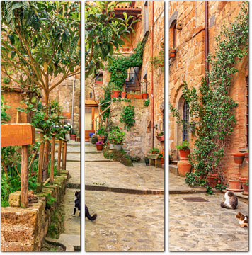 Красивая улица в Старом городе. Тоскана
